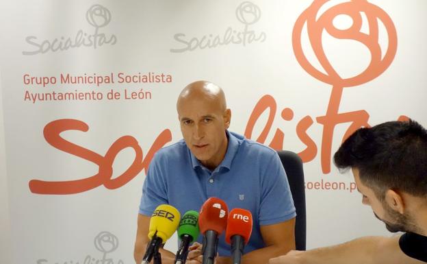 El PSOE acusa a Cs de estar dentro de la Enredadera con un contrato informático adjudicado por Villarroel