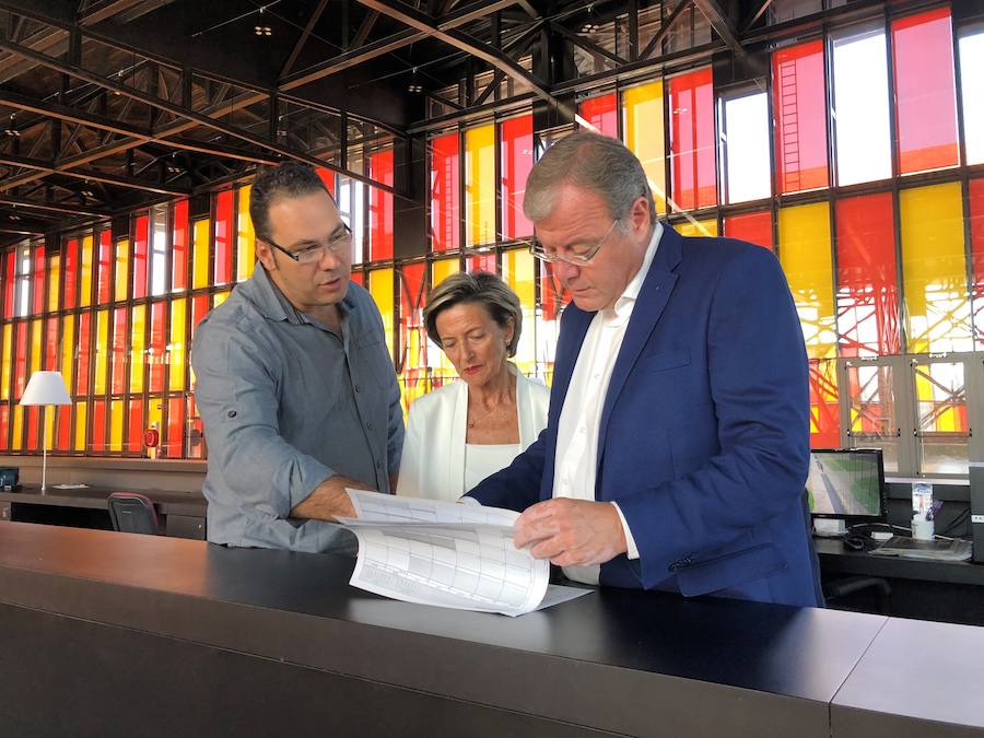 Comparecencia de Antonio Silván para informar sobre el Palacio de Exposiciones de León