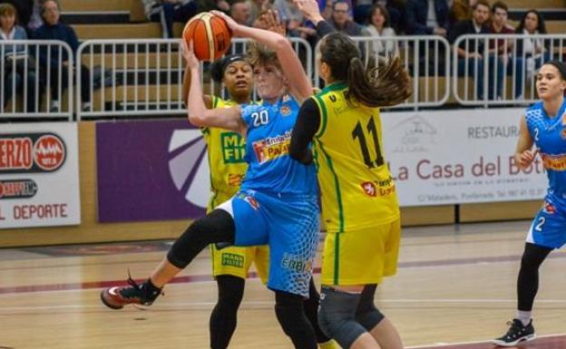 El CB Bembibre tira de épica para 'organizar una fiesta' ante el Baxi Ferrol