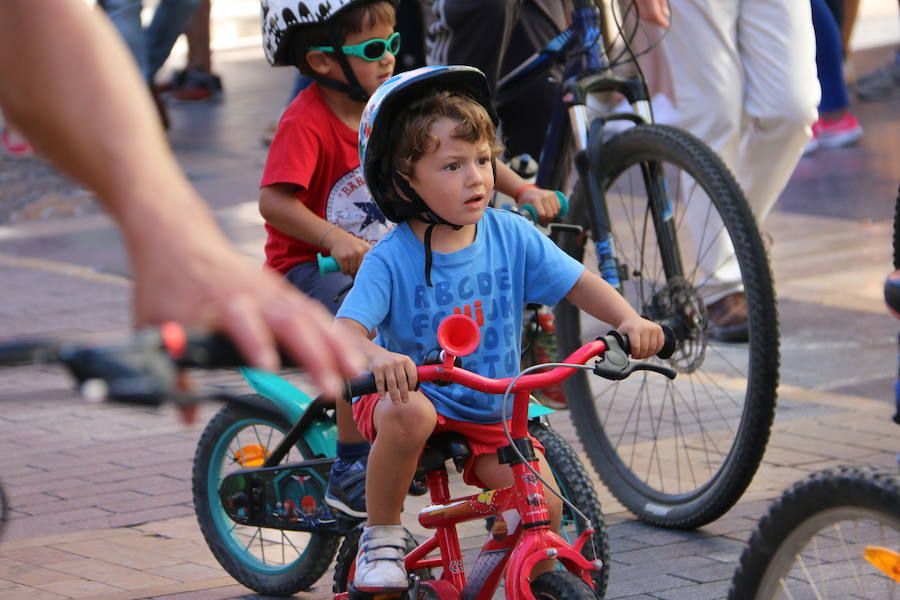Día de la bici, en las calles de León