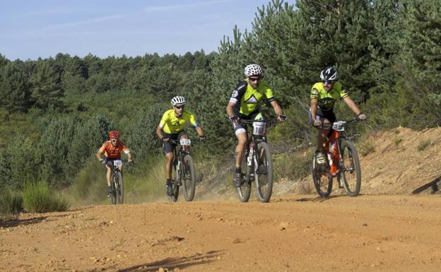 Almanza y su BTT 'Robles Milenarios' ponen fin al Circuito BTT Leonés