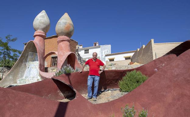 El pueblo con más esculturas que vecinos