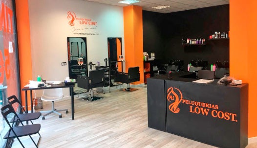 Las peluquerías 'low cost' de León, al margen del fraude a la Seguridad Social destapado por la Policía