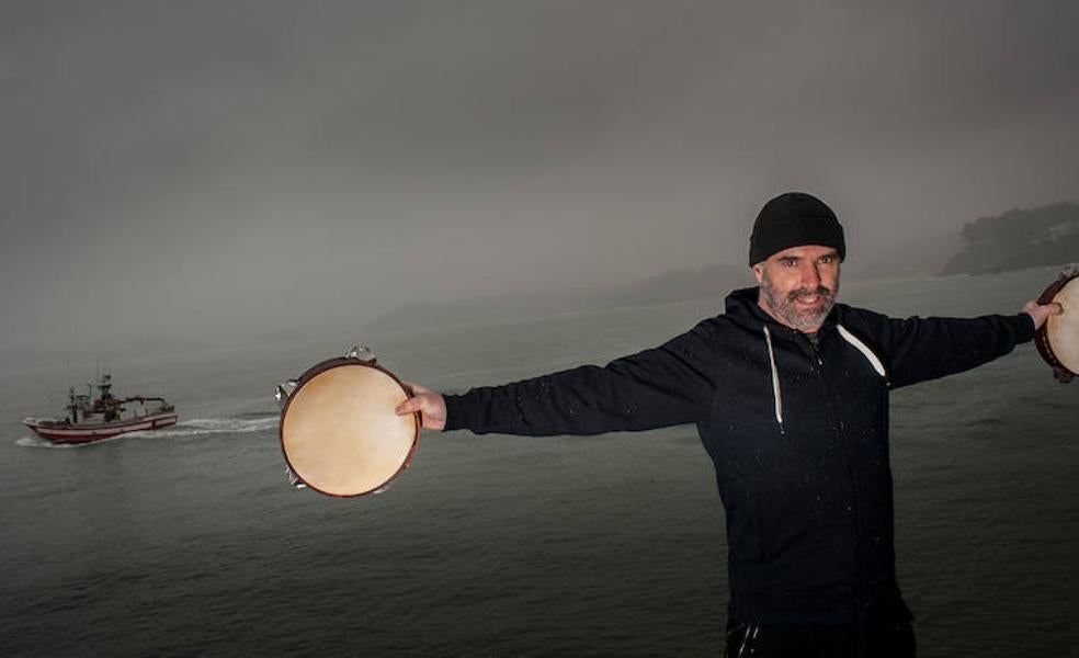 El hombre de la pandereta