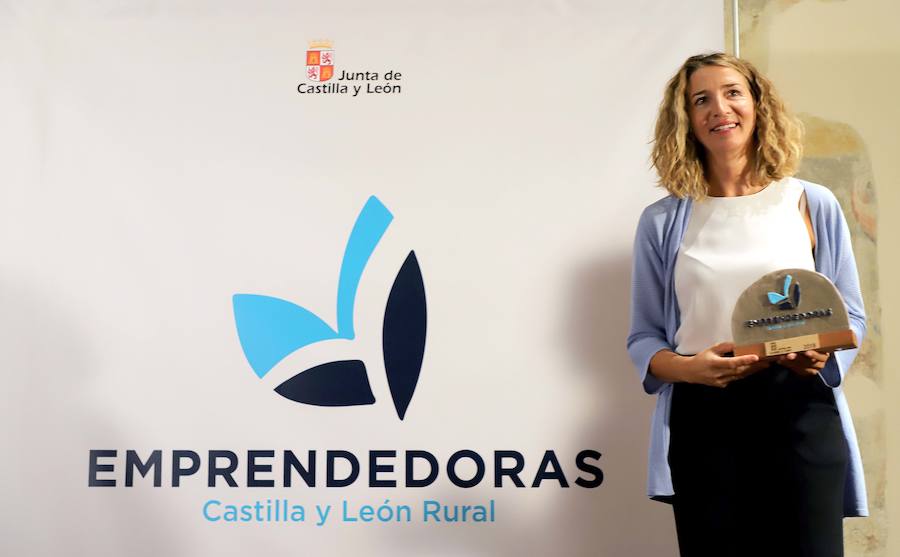 Entrega de los 'I Premios Emprendedoras Castilla y León Rural'