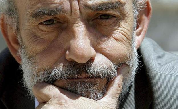 Izquierda Unida León otorga el Premio a la Dignidad 2018 al doctor Luis Montes