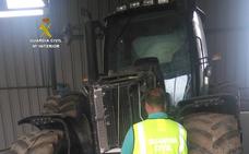 La Guardia Civil detiene a los autores del robo de un tractor agrícola en Cabañas Raras