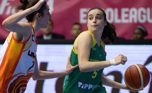 Ángela Salvadores: «No me obsesiono con la selección»