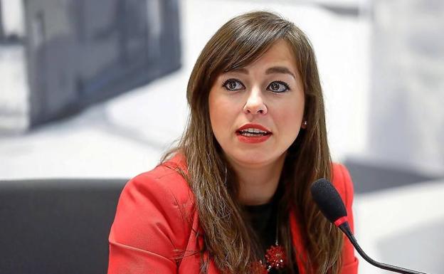 Cs defiende que las reuniones son «trabajo» y acusa al PSOE de decir una «sarta de mentiras»