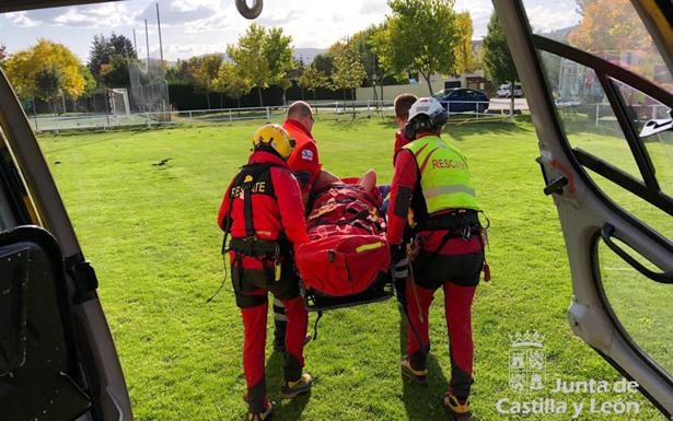 Herido un montañero de 53 años tras caer cinco metros en la canal Sur del Pico Bodón en Valdeteja