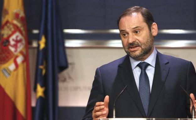 El ministro de Fomento expresa su compromiso con las obras de la Variante de Pajares