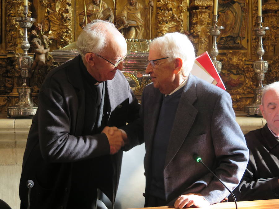 Seis tesoros con corazón de corchea