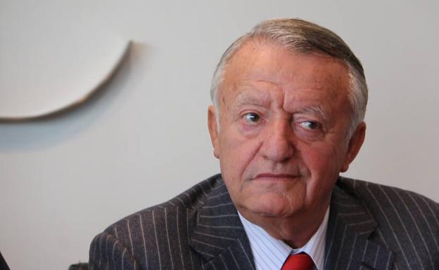 El Empresario Leonés del Año de la Fele llama a la unión de la provincia con Asturias y Galicia para crecer