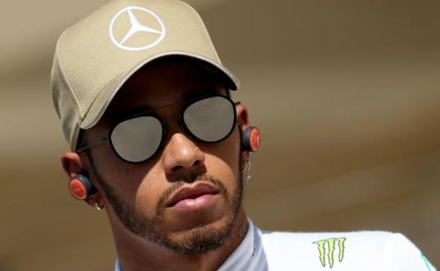 Hamilton, a resolver los flecos de su pentacampeonato