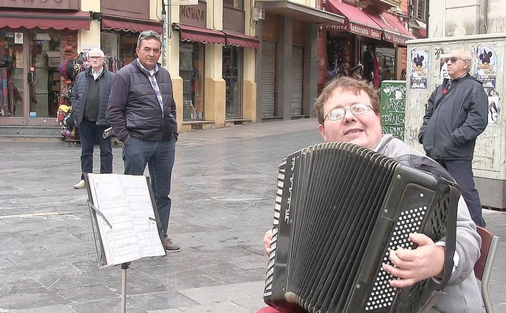 La música de 'Arty' no se rinde