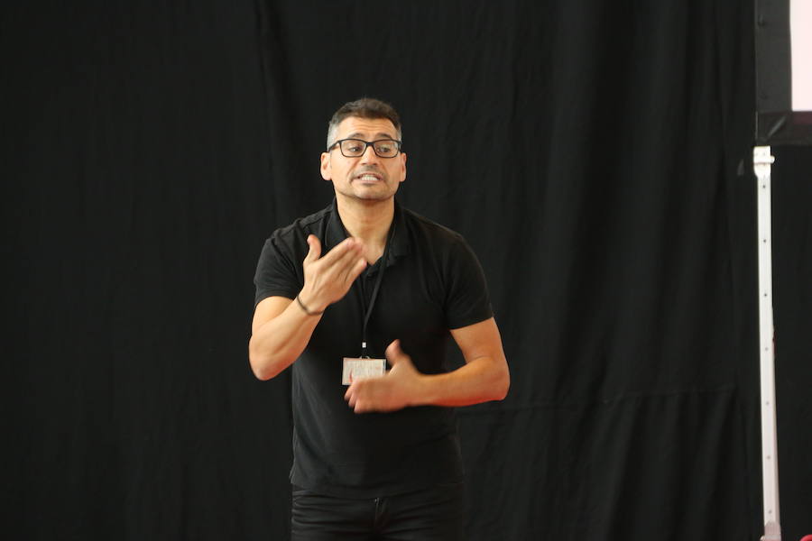 León cita al voluntariado nacional en la XXXIII Escuela de Otoño