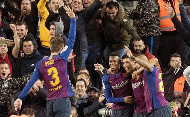 El Barça agiganta la crisis blanca con una humillante goleada