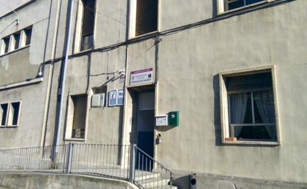 El PSOE exige conocer el destino del antiguo mobiliario del albergue de León