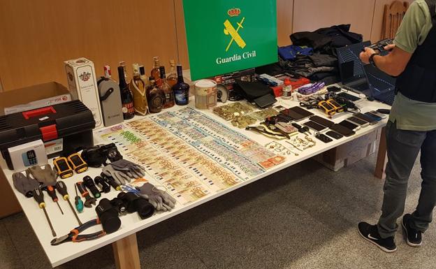 Desarticulado un grupo criminal vinculado a tres asaltos en geriátricos de la provincia