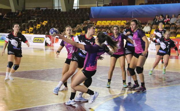 El Rodríguez Cleba logra un punto en el derbi por el primer puesto