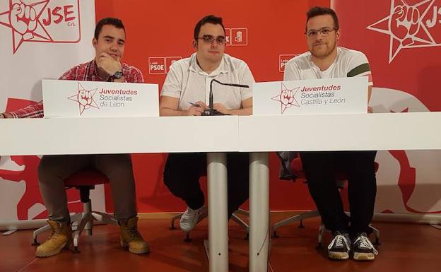 Juventudes Socialistas exige la dimisión del consejero de Educación