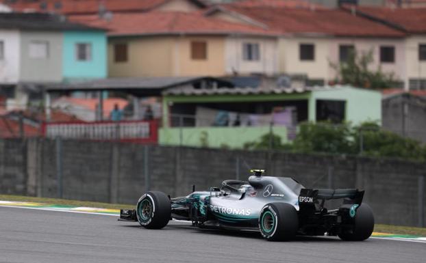 Bottas promete batalla en Brasil