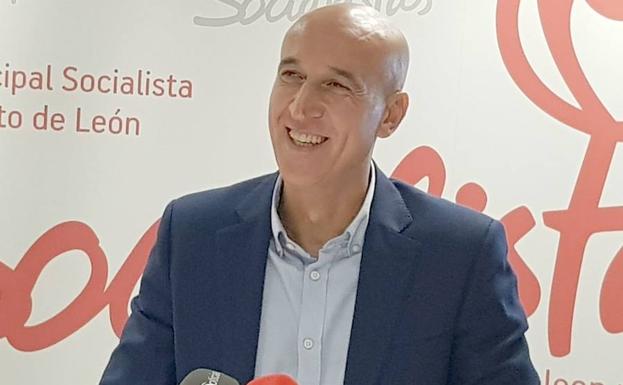El PSOE recuerda que esa gestión la realizaba UPL, socio de gobierno con Francisco Fernández