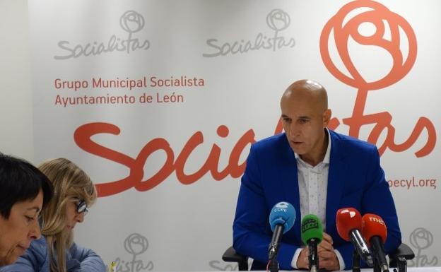 El PSOE acusa al Ayuntamiento de «regalar bienes públicos» sin el pertinente inventario