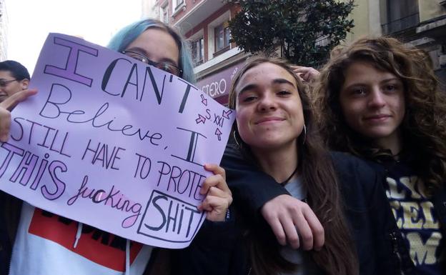 Más del 20% de los estudiantes leoneses secundan la huelga para «sacar el machismo de las aulas»