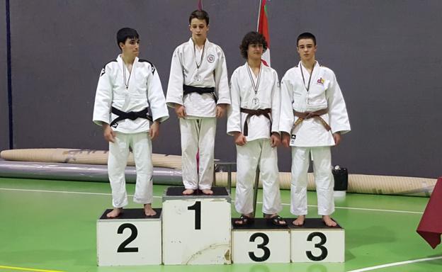 Miguel Ángel Martínez, campeón de Internacional de Amurrio