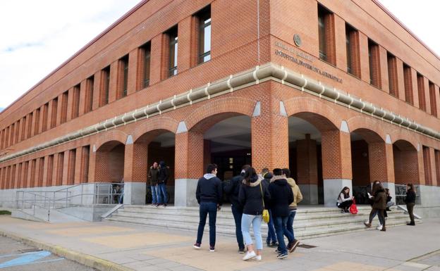 La ULE acoge desde este viernes la 55 edición de la Olimpiada Matemática Española