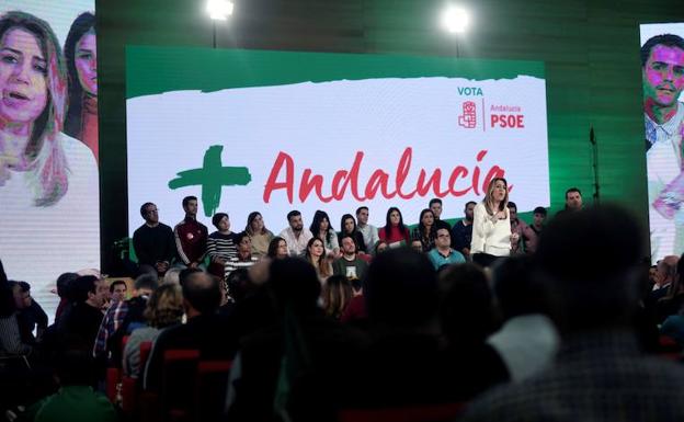 Susana Díaz carga contra un posible bloqueo de PP y Cs pero evita pronunciarse sobre el apoyo de Adelante Andalucía