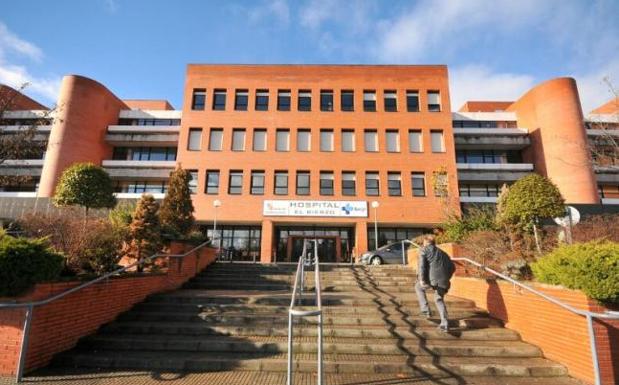 La plataforma sanitaria se reúne este lunes con el gerente del hospital para conocer cómo se cubrirán las vacantes de especialistas