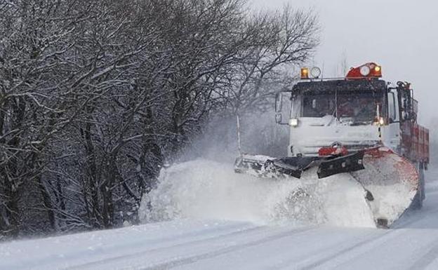 El Operativo de Vialidad Invernal cuenta con más de 3.000 personas y 430 máquinas quitanieves
