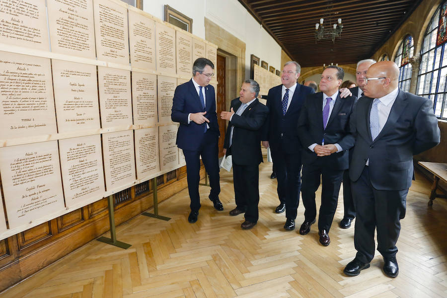 Acto institucional del 40 aniversario de la Constitución en León con Mario Amilivia como ponente