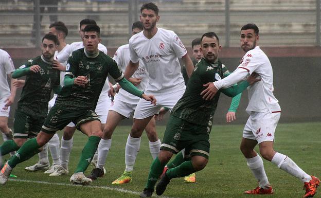 Jorge decanta un derbi de mucha igualdad hacia el Astorga