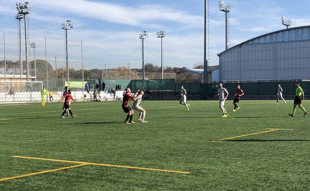 La Ponferradina asalta el liderato a base de oficio