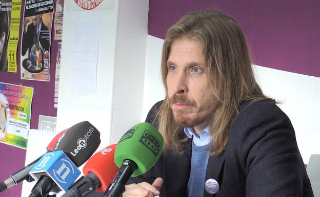 Pablo Fernández: «el grinch Silván ha convertido León en la 13 Rue del Percebe» con el alumbrado navideño