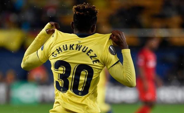 Chukweze allana el camino continental del Villarreal