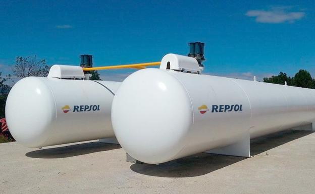 Cientos de viviendas se quedan sin servicio de gas en Villablino tras explotar parte de la instalación