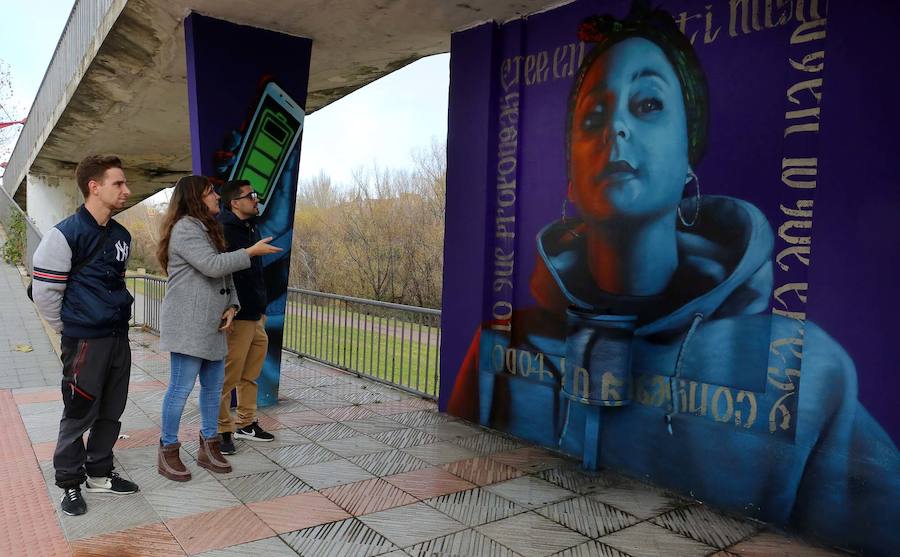 El Ayuntamiento de León entrega los premios del concurso de arte urbano 'El valor de ser joven'