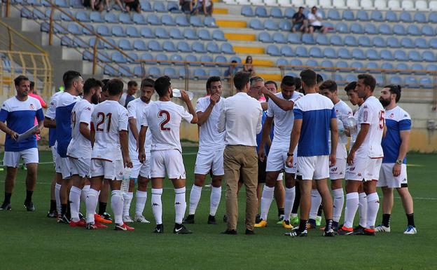 Víctor Cea se despedirá de sus jugadores este martes