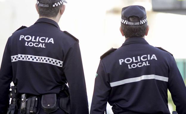 Denunciadas 12 personas por practicar 'botellón' durante el fin de semana en Ponferrada