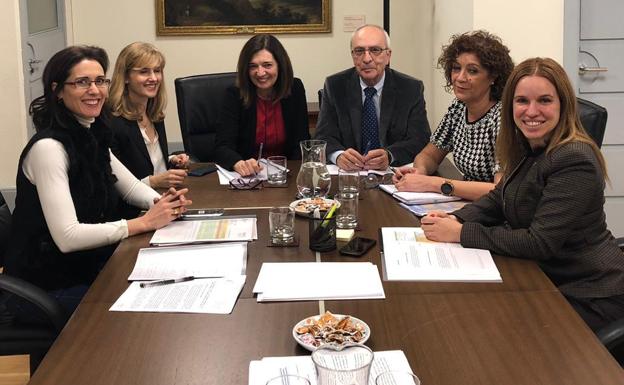 La jueza decana de Ponferrada traslada al Ministerio las urgentes necesidades del Bierzo