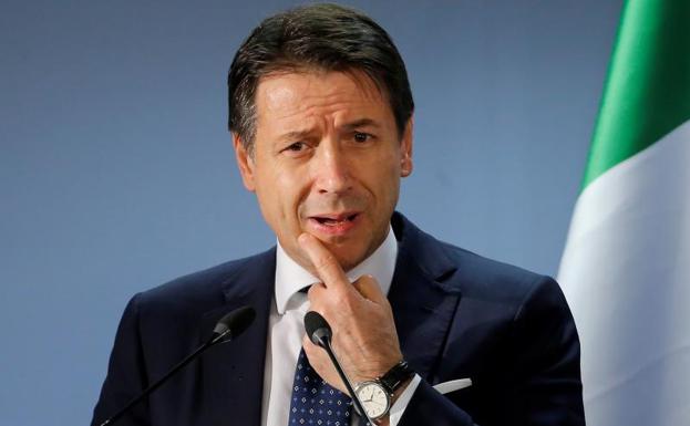 Italia esquivará las sanciones de Bruselas tras ajustar su presupuesto expansivo