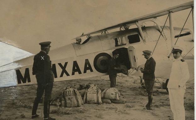 Hace un siglo, el correo echó a volar