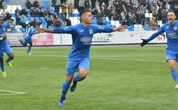 El Fuenlabrada comprime la lucha por el liderato