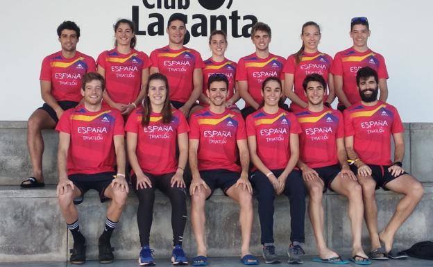 Kevin Viñuela prepara en Lanzarote el relevo mixto para llevar a España a Tokio 2020