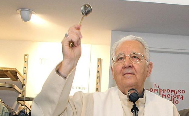 El obispo de León presidirá la misa vespertina de la Vigilia de la Natividad en la cárcel de Mansilla