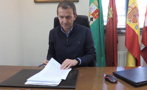 La Robla pide a Gobierno y Junta «toda la carne en el asador» para evitar el cierre